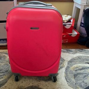 Used luggage great for kids